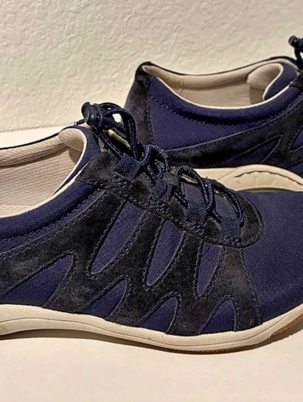Dansko Harlie Suede Sneakers in Blue EU 39 Like New